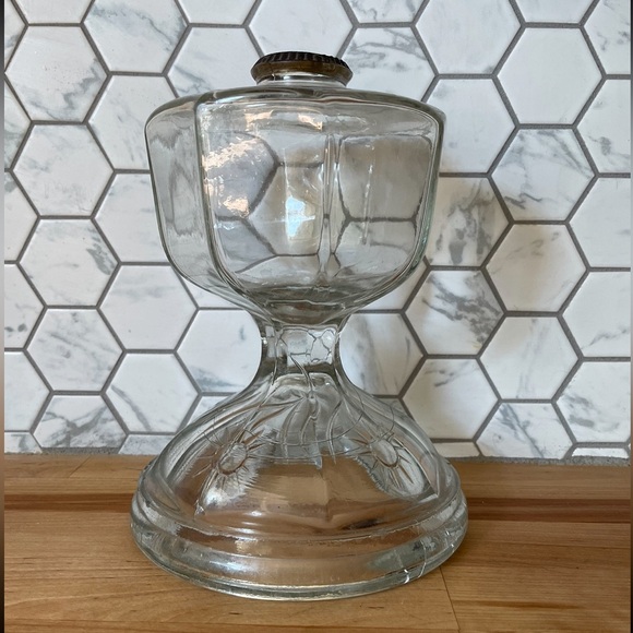 Vintage Glass Oil Lamp - Picture 1 of 7